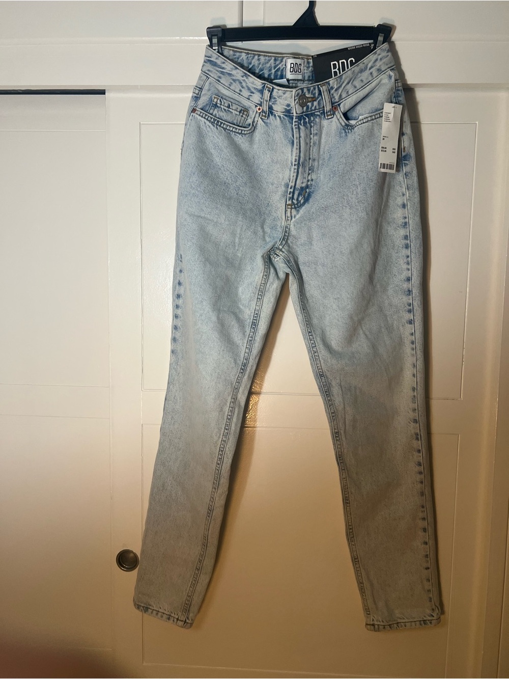 BDG Urban Outfitters Women's Jeans Mom High Rise Light Wash Size 26 NWT
